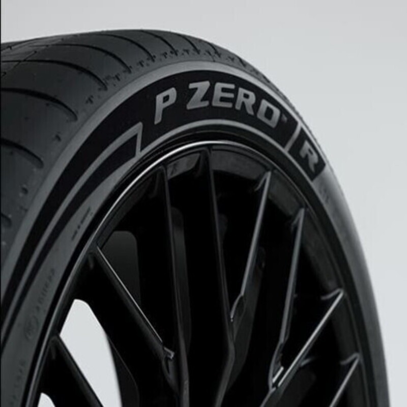 Pirelli P zero R