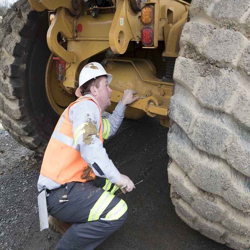 افزایش طول عمر لاستیک لودر