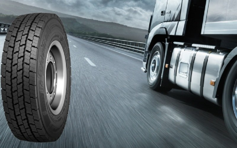 انفجار لاستیک تریلر