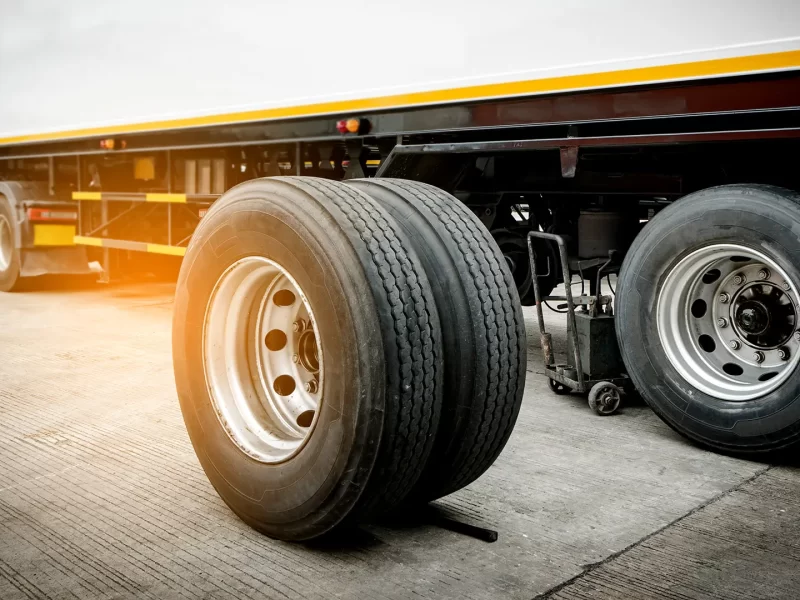 فروش انواع لاستیک 3 لاستیک کامیونی